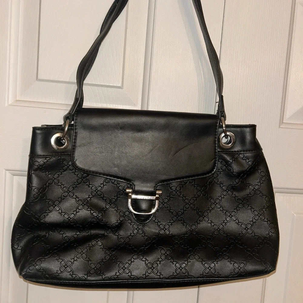 Nine West Leisha‎ Black Purse Double Strap Silver Medium Embossed